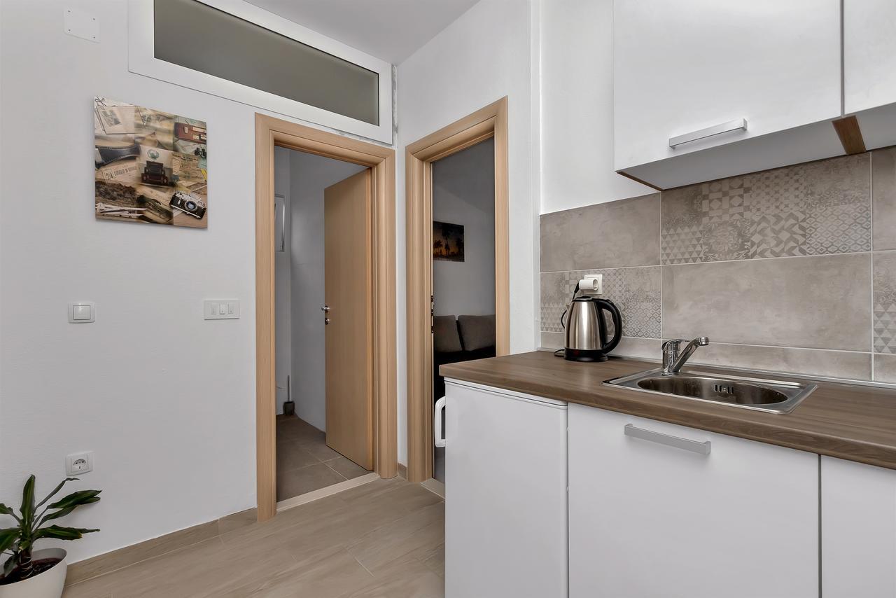 Apartmani Leona Makarska Zewnętrze zdjęcie